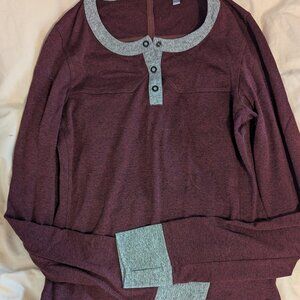 Pearl Izumi burgundy women's long-sleeve mountain bike jersey size XS
